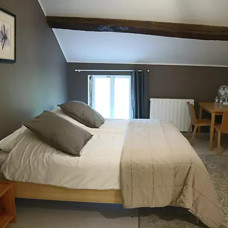 Familiale Confortable Avec Petit-dejeuner A La Ferme Bed & Breakfast